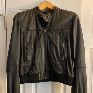 Levi’s, size Medium, black
